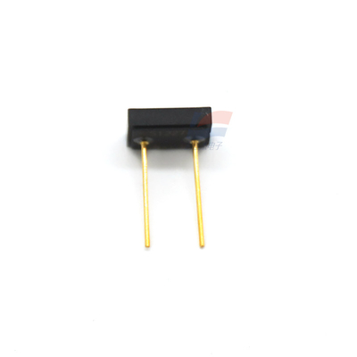 Ultraviolette fotodiode sensor met ongekoelde architectuur en nanometerspectrumrespons