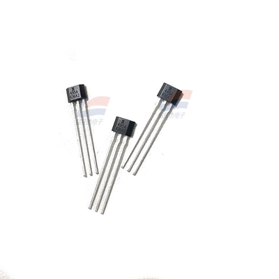 YJJ SS495A Vier-kern Hall Sensor Lineaire inductie wordt gebruikt voor motor aandrijving en besturing
