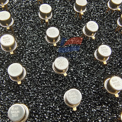 AD590JH Dual-pin geïntegreerd circuit temperatuur sensor hoge kalibratie nauwkeurigheid en elektrische weerstand